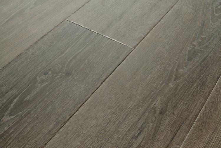 Mannington Adura Rigid Regency Oak Aged Bronze