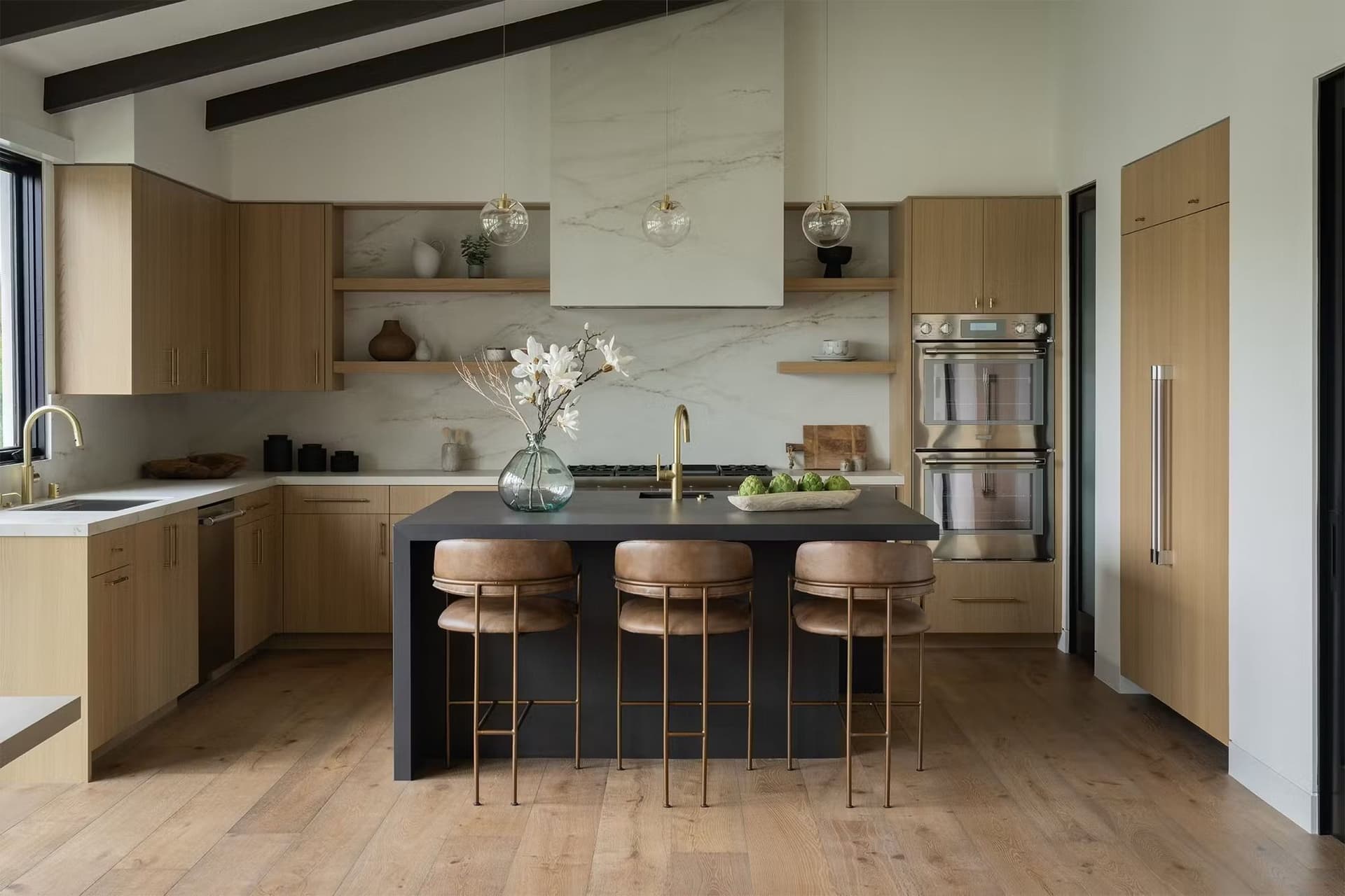 Panel background image