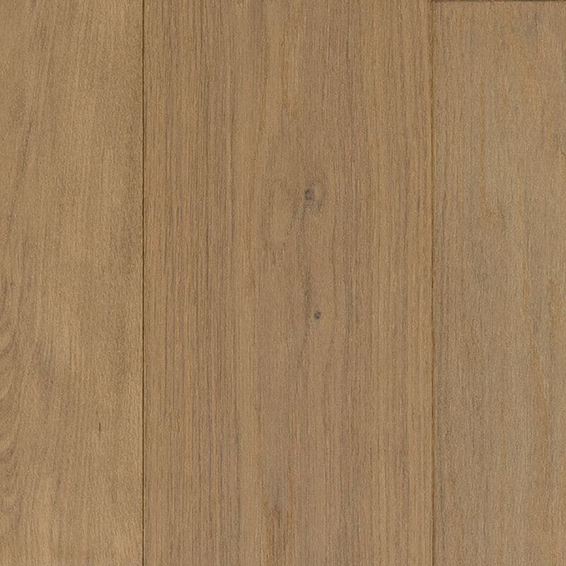 A close up of the wood grain on the floor