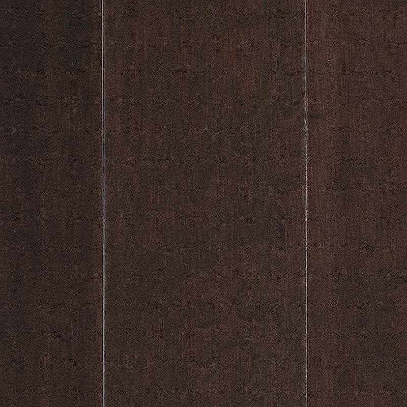 A close up of the wood grain on the door.