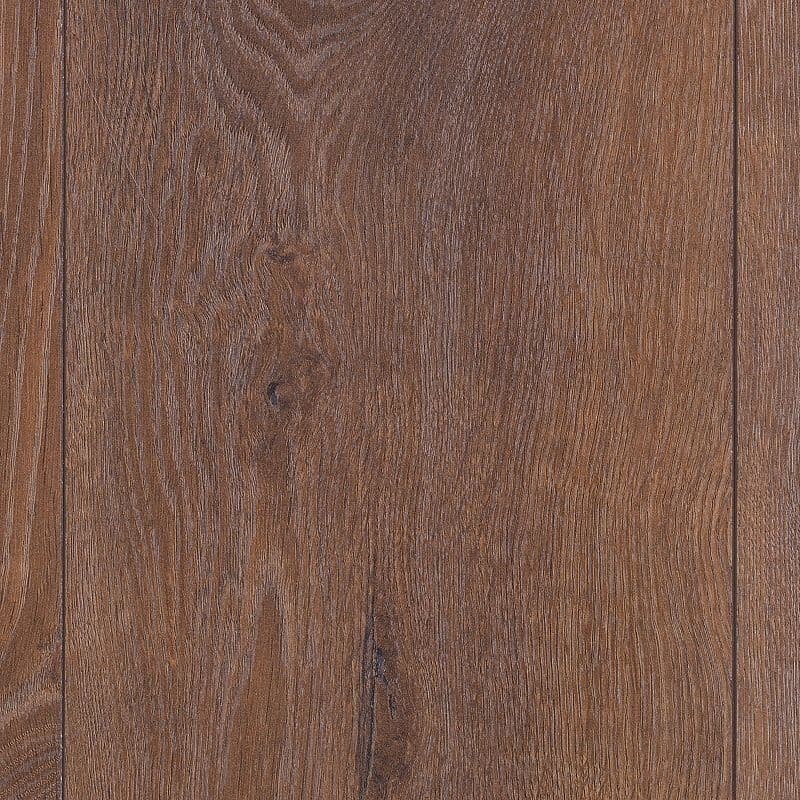 A close up of the wood grain on the floor