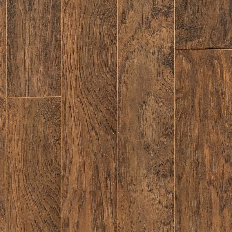 A close up of the wood grain on the floor