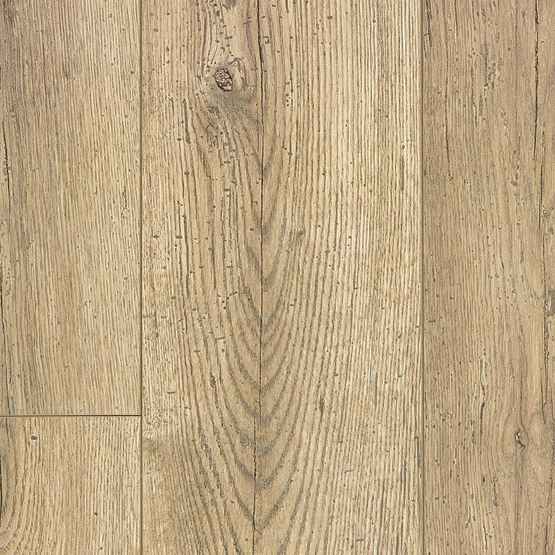 A close up of the wood grain on the floor