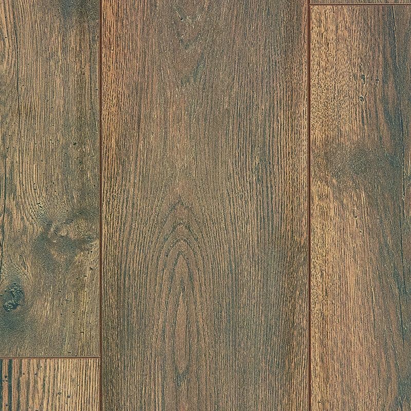 A close up of the wood grain on the floor