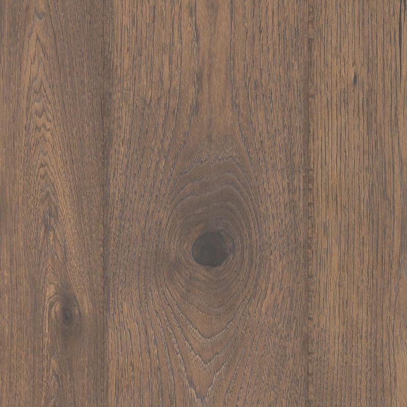 A close up of the wood grain on the floor