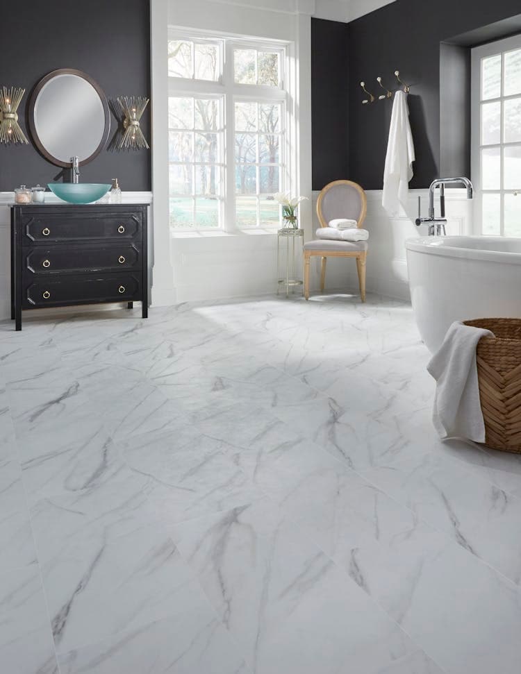 Mannington Adura Max Legacy White with Gray - Image 2