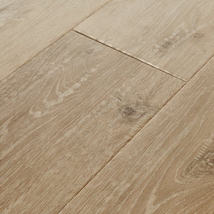 Mannington Adura Max Regency Oak Polished Platinum - Image 1
