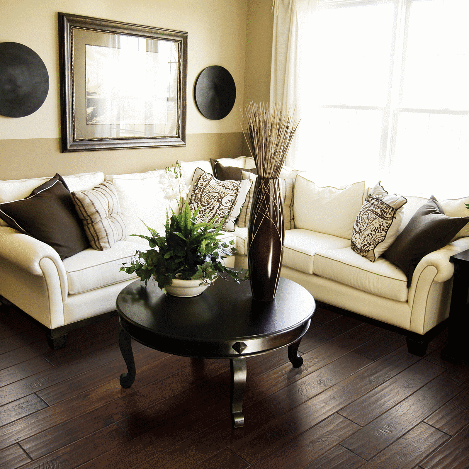 A living room with two couches and a coffee table