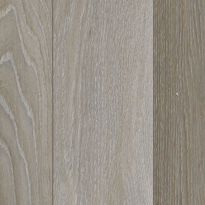 A close up of the wood grain on the floor