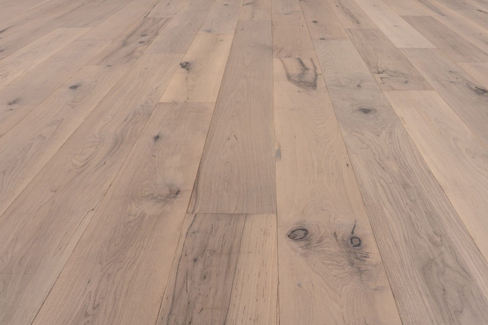A close up of the wood grain on the floor