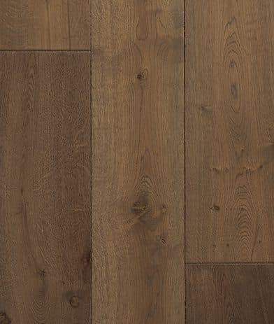 A close up of the wood grain on the floor