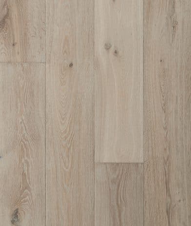 A close up of the wood grain on the floor