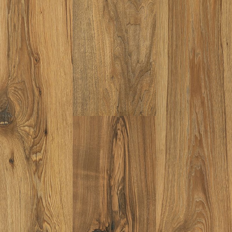 A close up of the wood grain on the floor