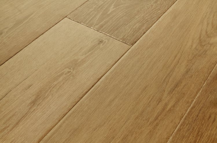 Mannington Adura Max Regency Oak Gilded Gold - Image 1