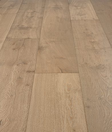 A close up of the wood grain on the floor