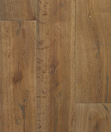 A close up of the wood grain on the floor