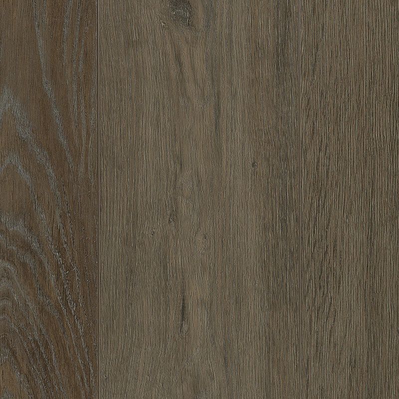 A close up of the wood grain on the floor