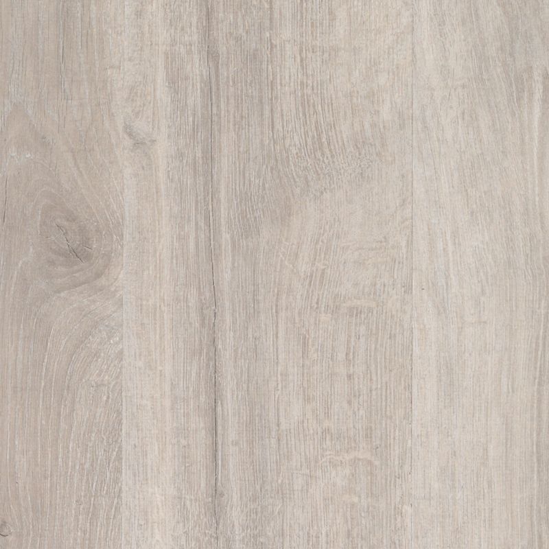 A close up of the wood grain on the floor