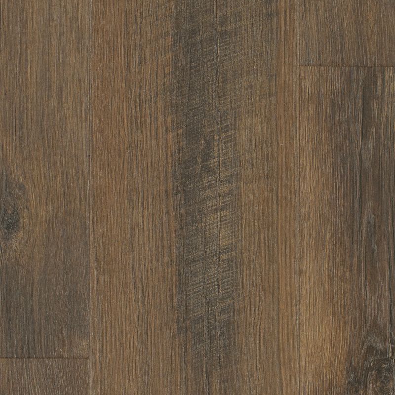 A close up of the wood grain on the floor