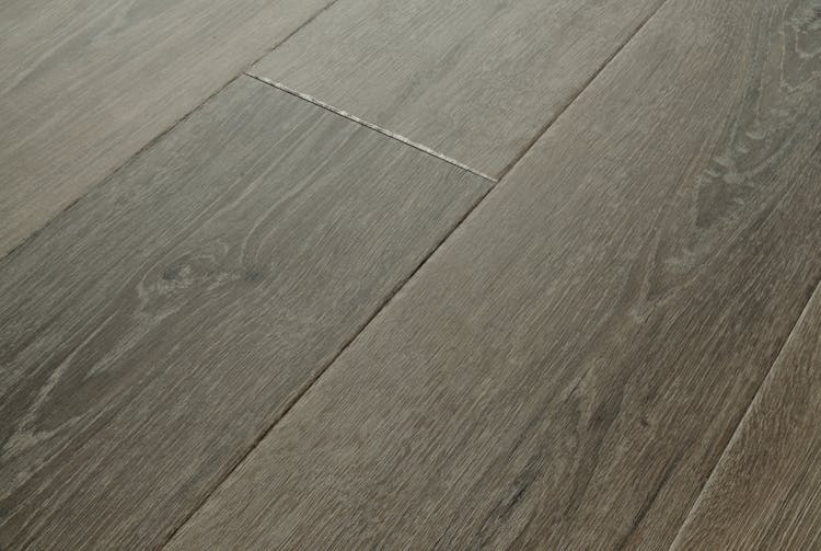 Mannington Adura Rigid Regency Oak Aged Bronze