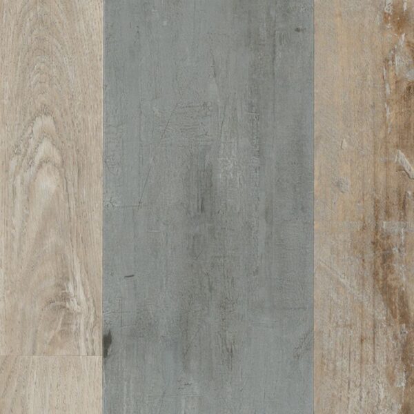 A close up of the wood grain on the floor