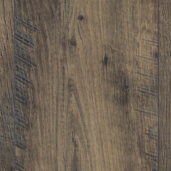A close up of the wood grain on the floor