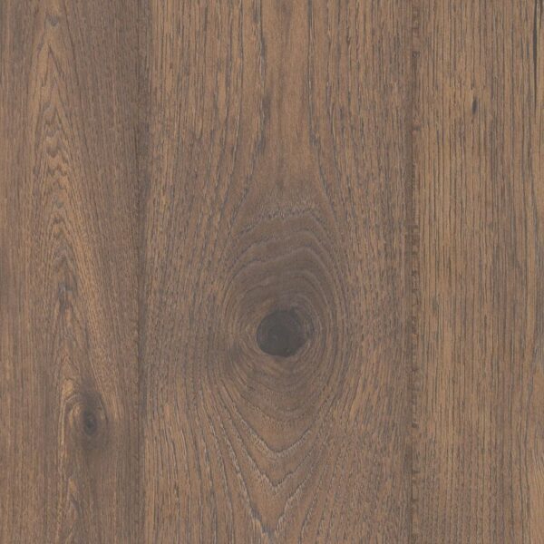 A close up of the wood grain on the floor