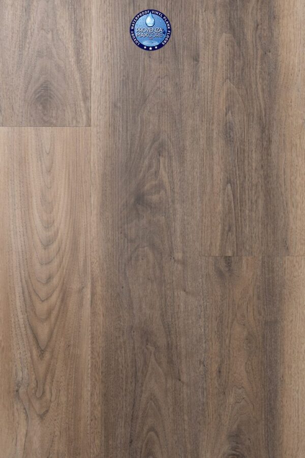 A close up of the wood grain on the floor