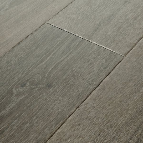 Mannington Adura Max Regency Oak Aged Bronze